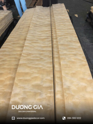 veneer-quilted-maple