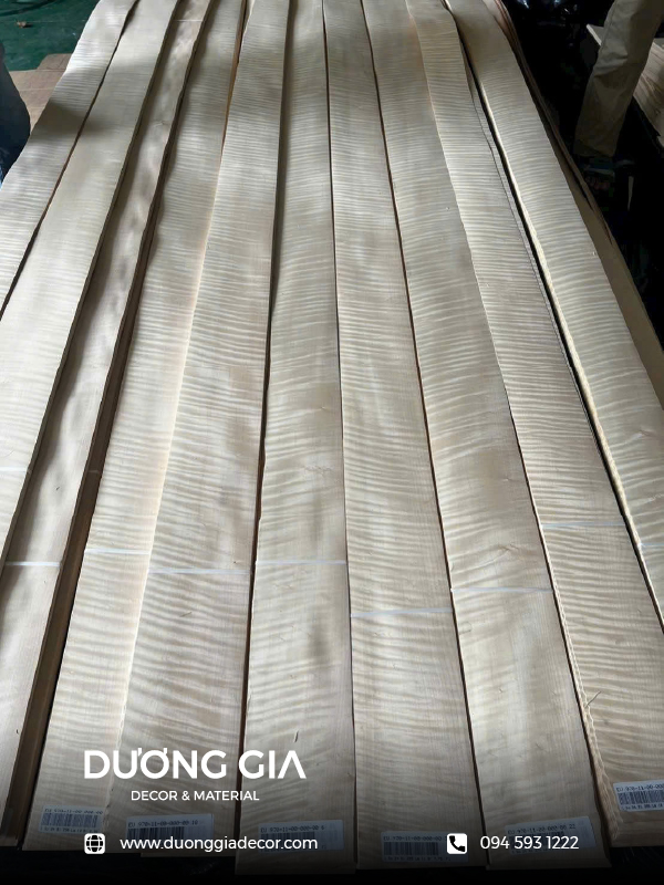 veneer-sycamore veneer-sycamore