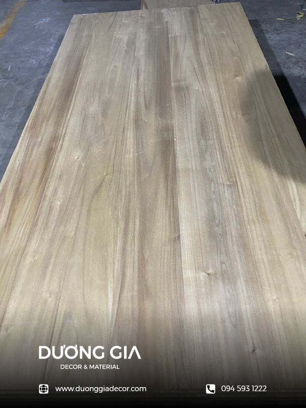 veneer-tram veneer tràm